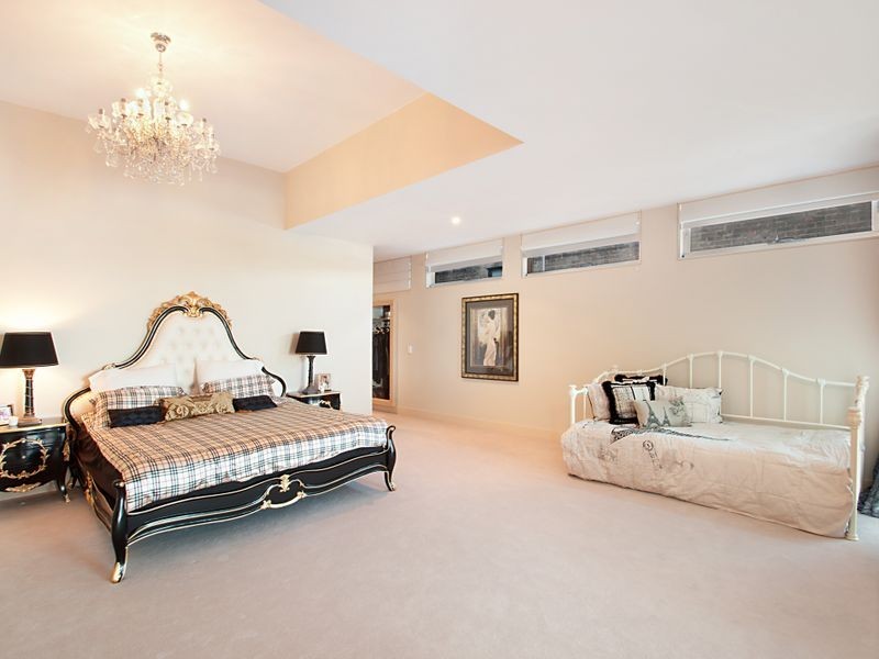 37 Battle Boulevard, Seaforth NSW 2092