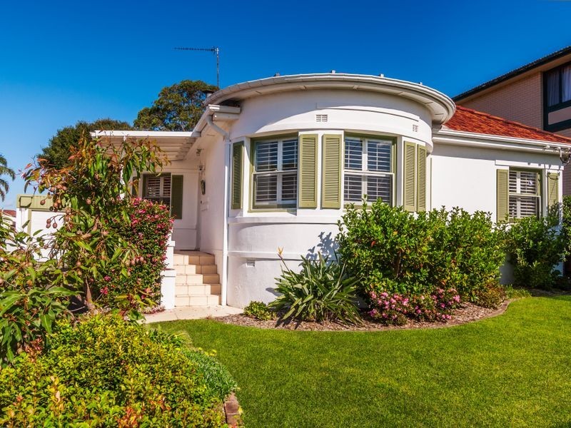 29 Peacock Street, Seaforth NSW 2092