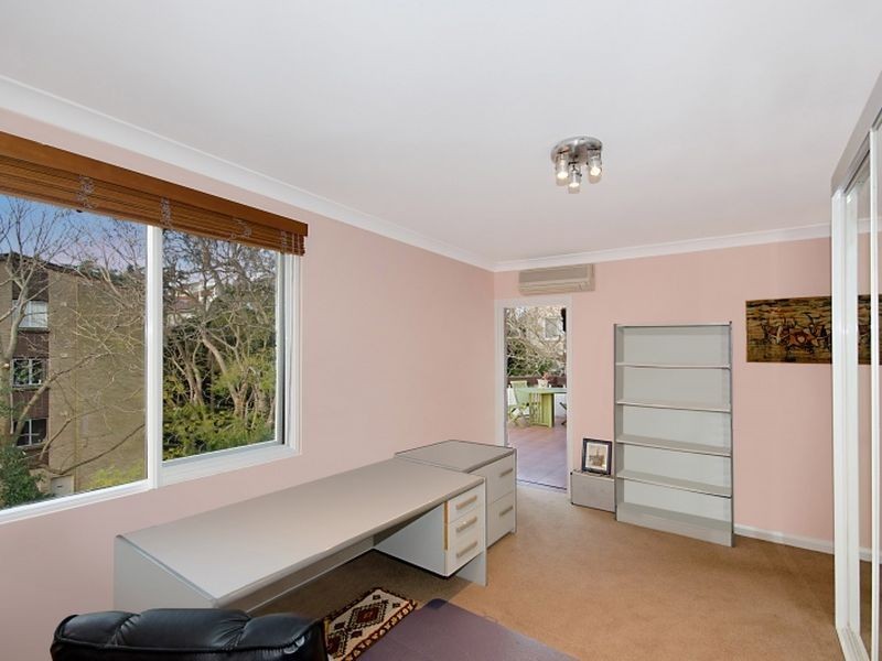 8/6 White Street, Balgowlah NSW 2093