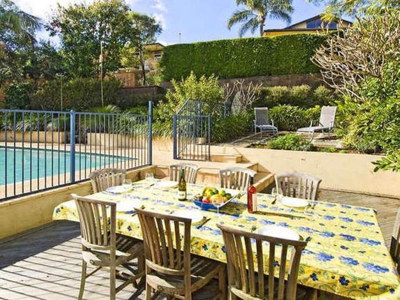 8 Barrabooka Street, Clontarf NSW 2093