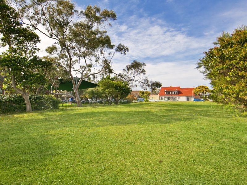 2a Ross Street, Seaforth NSW 2092