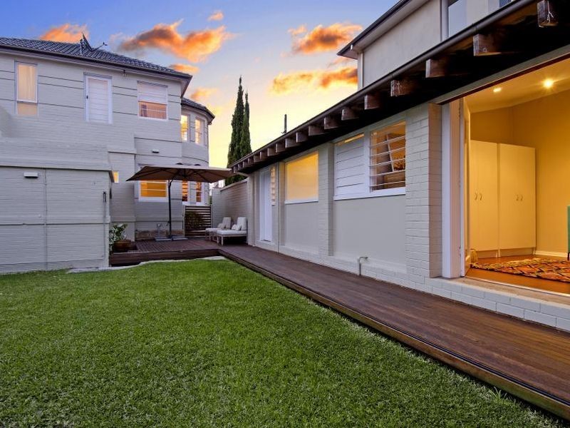 587 Sydney Road, Seaforth NSW 2092