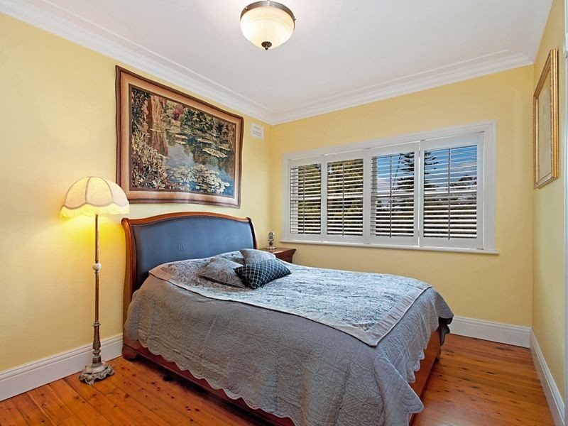 52 Ponsonby Parade, Seaforth NSW 2092