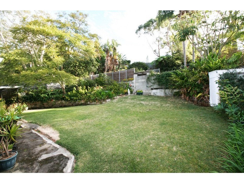 23 Oxford Falls Road, Beacon Hill NSW 2100