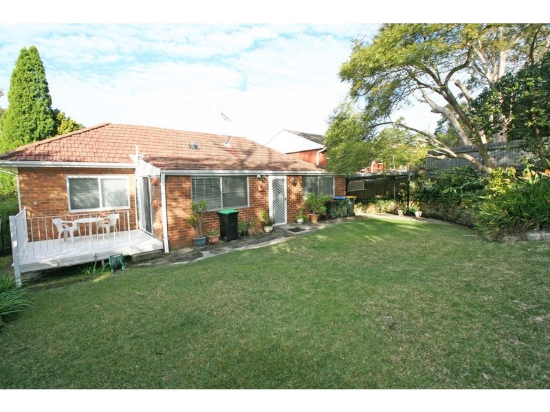 23 Oxford Falls Road, Beacon Hill NSW 2100