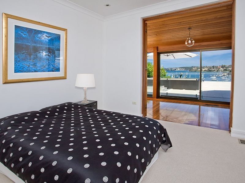 10 Avona Crescent, Seaforth NSW 2092