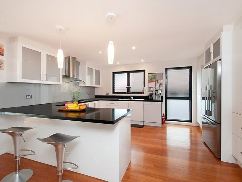 16 Jenner Street, Seaforth NSW 2092