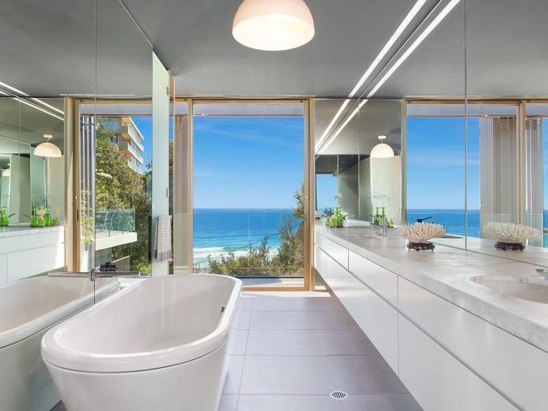 75 Undercliff Road, Freshwater NSW 2096