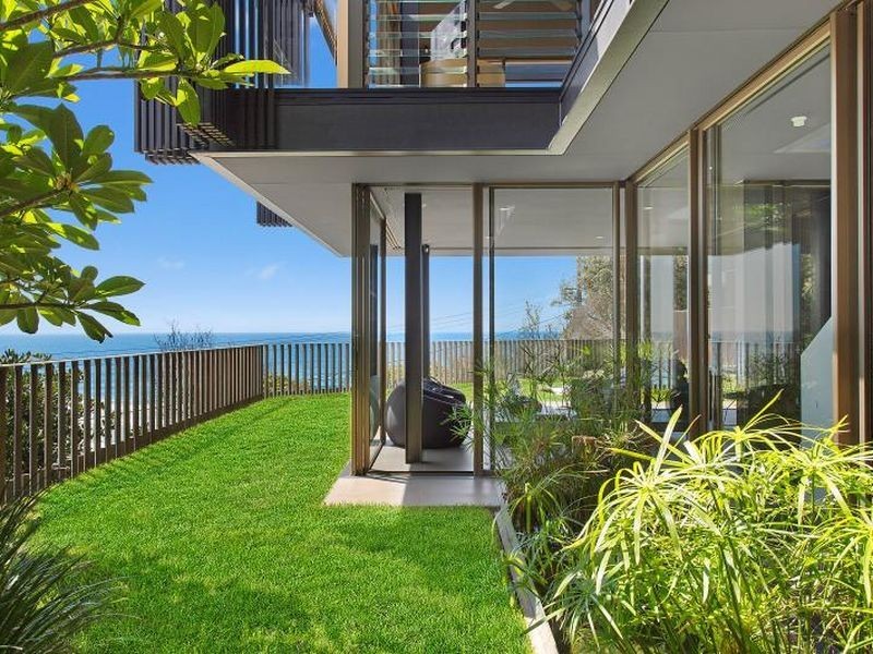 75 Undercliff Road, Freshwater NSW 2096