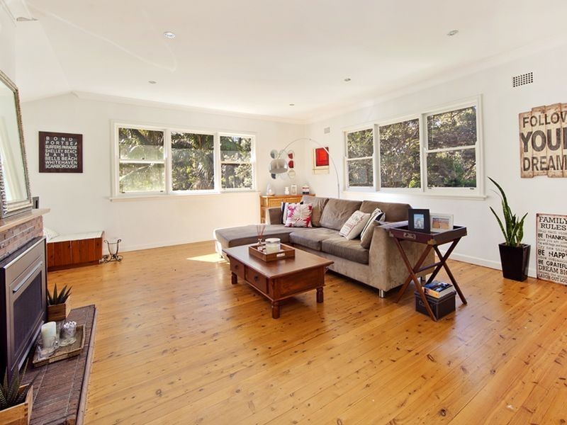 17 Waterview Street, Seaforth NSW 2092