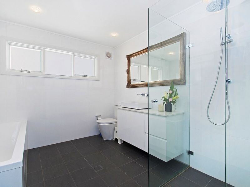 12 Kempbridge Avenue, Seaforth NSW 2092