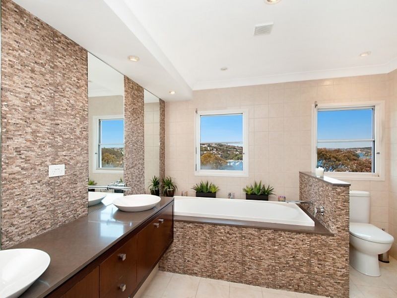 5 Edgecliffe Esplanade, Seaforth NSW 2092
