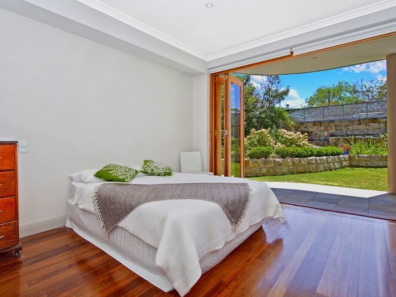 8a Harvey Street, Seaforth NSW 2092