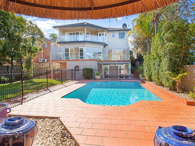 91 Peacock Street, Seaforth NSW 2092