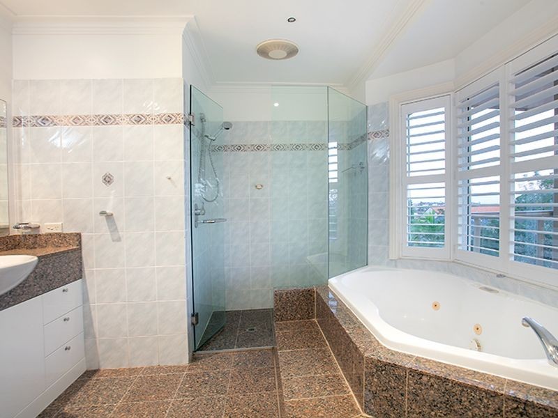 91 Peacock Street, Seaforth NSW 2092