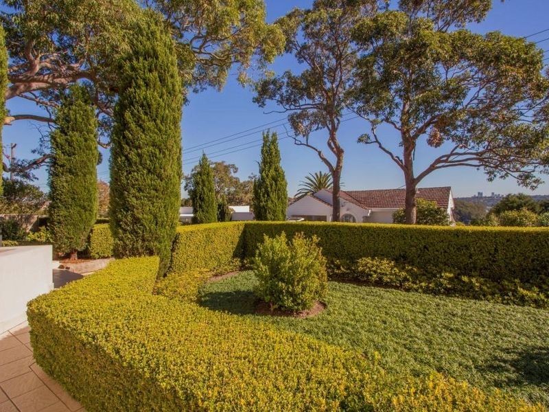 4 Beatrice Street, Clontarf NSW 2093