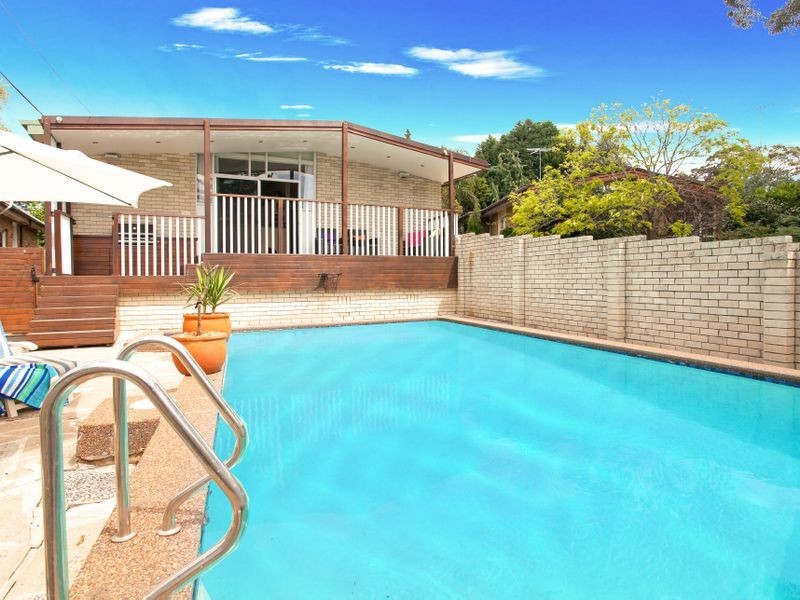 8 Dixon Avenue, Frenchs Forest NSW 2086