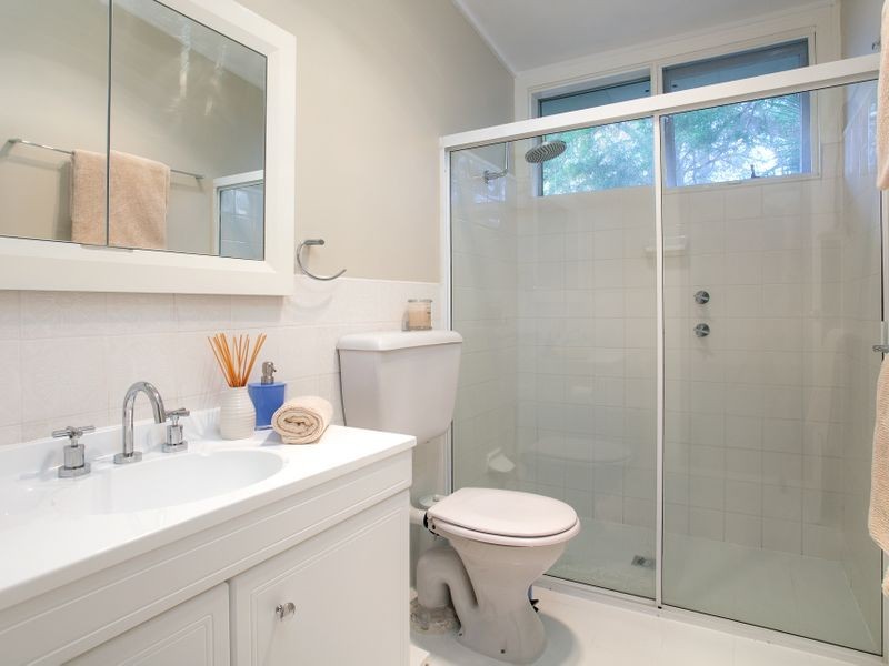 8 Dixon Avenue, Frenchs Forest NSW 2086