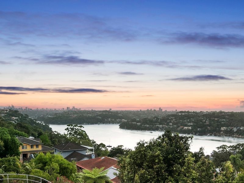 5 Gurney Crescent, Seaforth NSW 2092