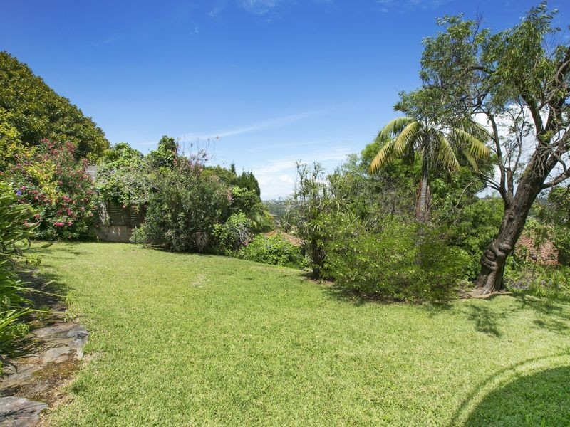 5 Gurney Crescent, Seaforth NSW 2092