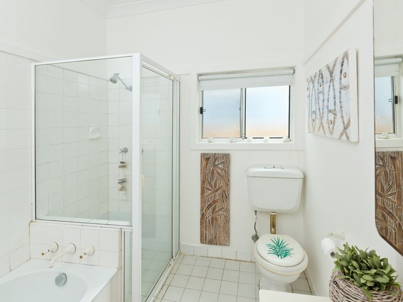 4 Kempbridge Avenue, Seaforth NSW 2092