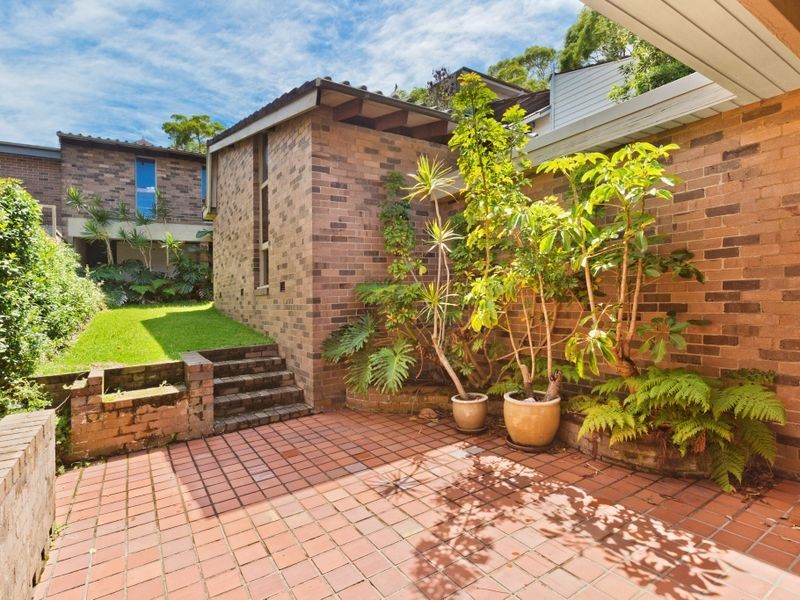 3 Ogilvy Road, Clontarf NSW 2093