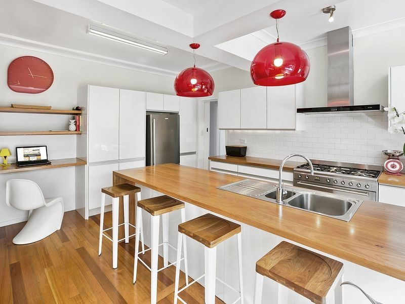 27 Frenchs Forest Road, Seaforth NSW 2092
