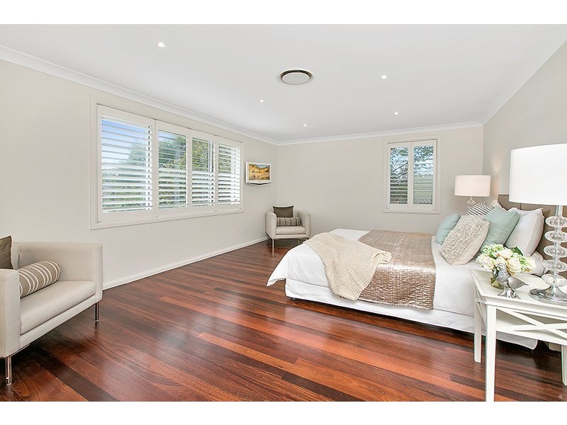 8 Yatama Street, Seaforth NSW 2092