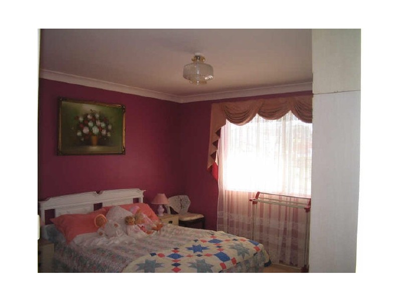 1 Shore Street, Moruya NSW 2537