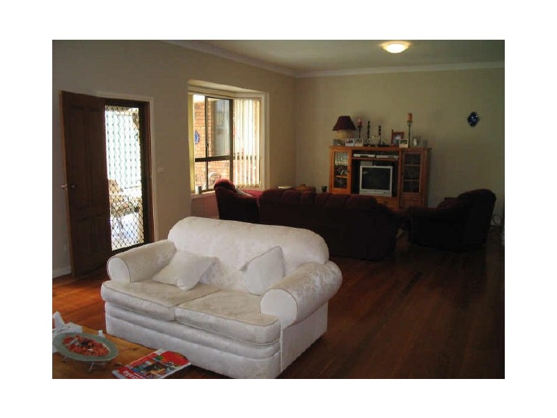 24 Brown Close, Moruya Heads NSW 2537