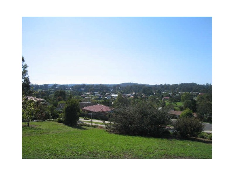 5 Ryley Close, Moruya NSW 2537