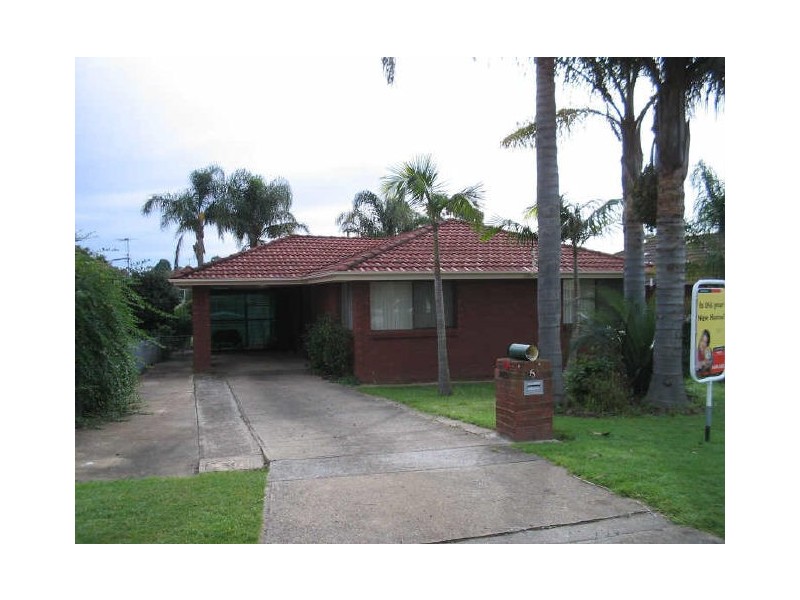 16 Queen Street, Moruya NSW 2537