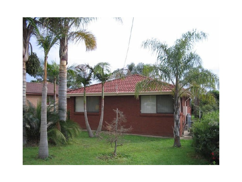 16 Queen Street, Moruya NSW 2537