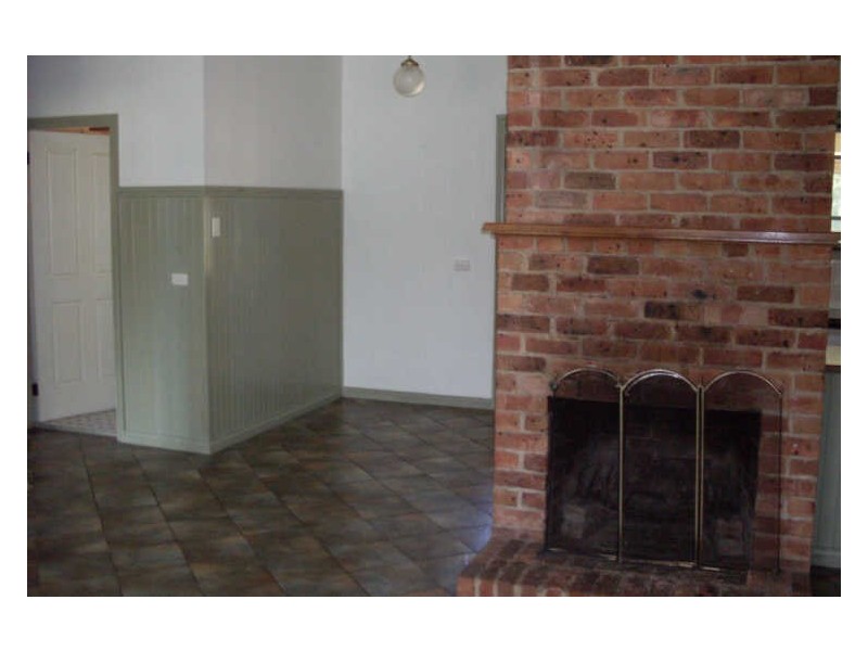 36 Otton Street, Moruya NSW 2537