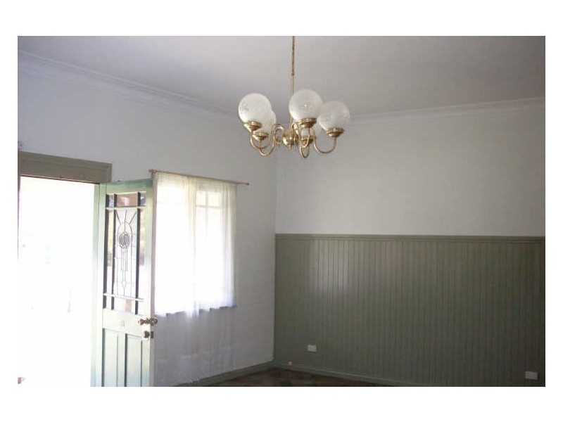 36 Otton Street, Moruya NSW 2537