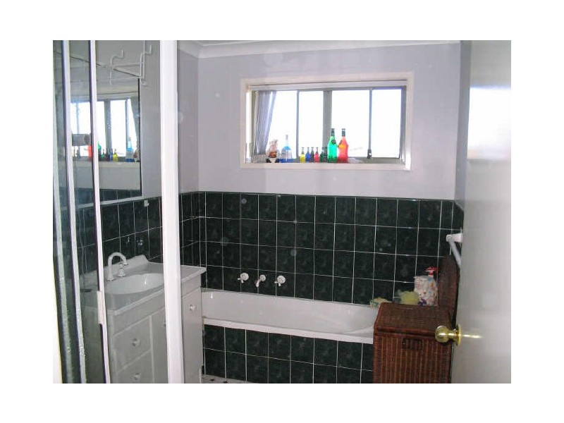 17 Panorama Parade, Moruya NSW 2537