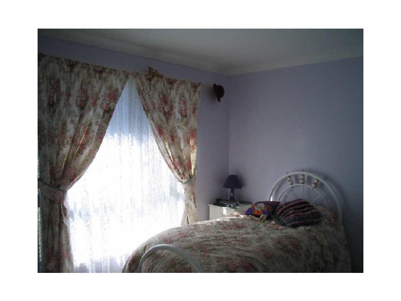 17 Panorama Parade, Moruya NSW 2537