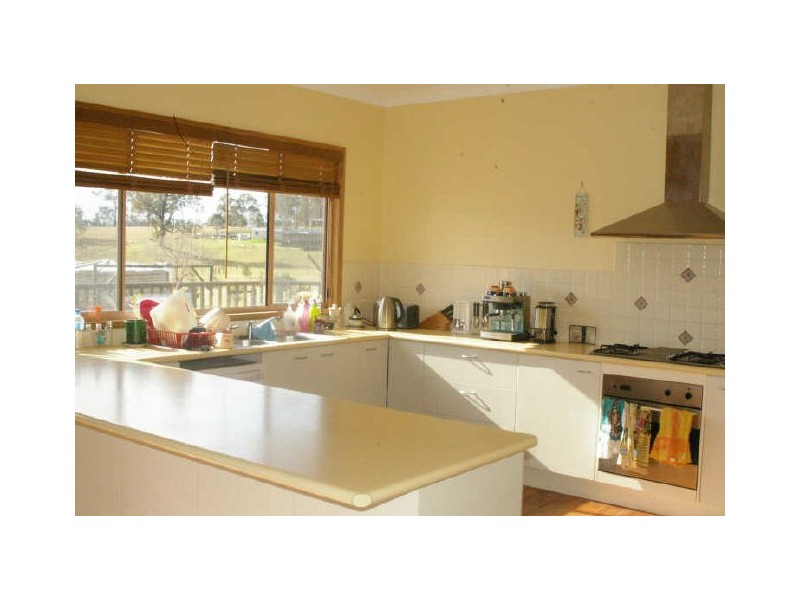 9 Yarimup Place, Moruya NSW 2537