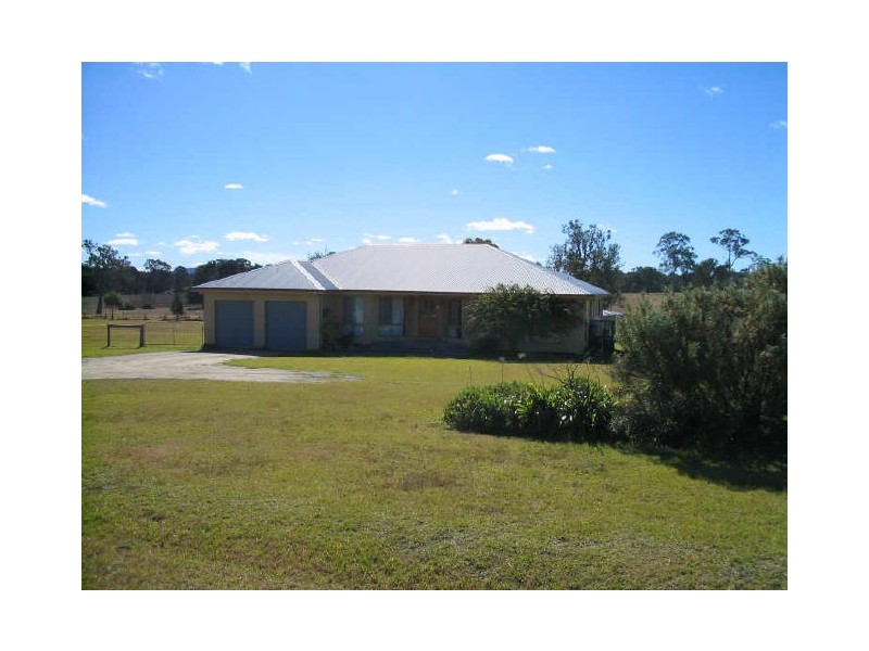 9 Yarimup Place, Moruya NSW 2537