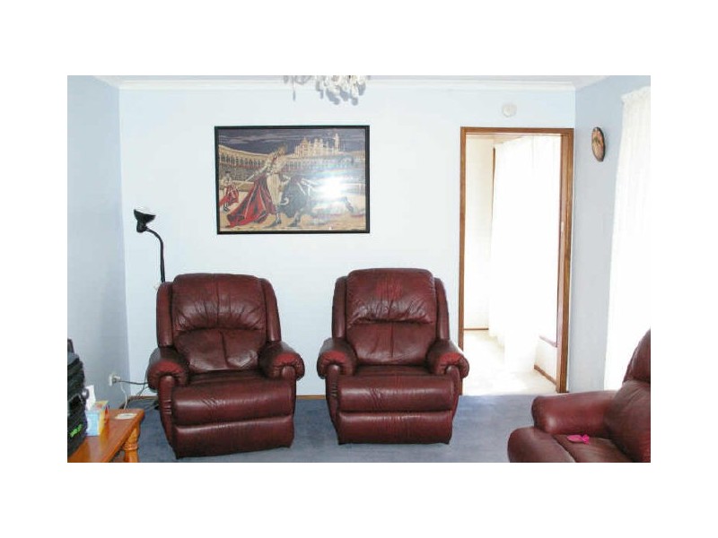 5 Francis Street, Moruya NSW 2537