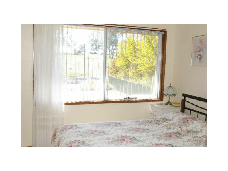 5 Francis Street, Moruya NSW 2537