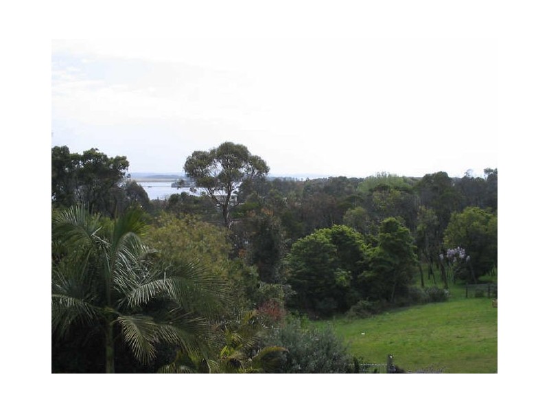 20 Dell Parade, Moruya Heads NSW 2537