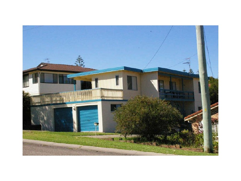 8 Beach Street, Tuross Head NSW 2537