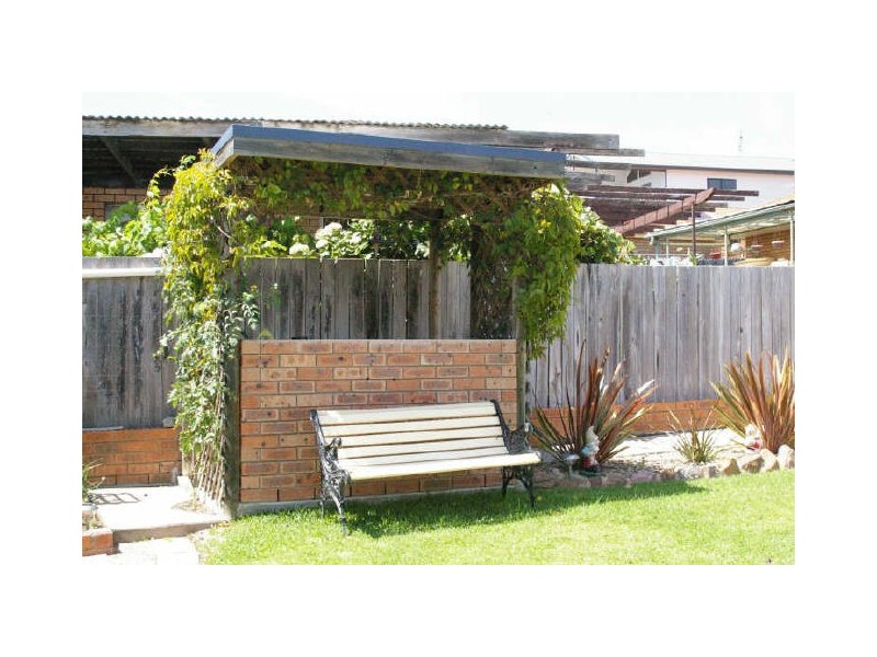 16 Oaks Avenue, Tuross Head NSW 2537