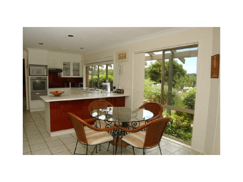 33 Forest Lake Close, Turlinjah NSW 2537
