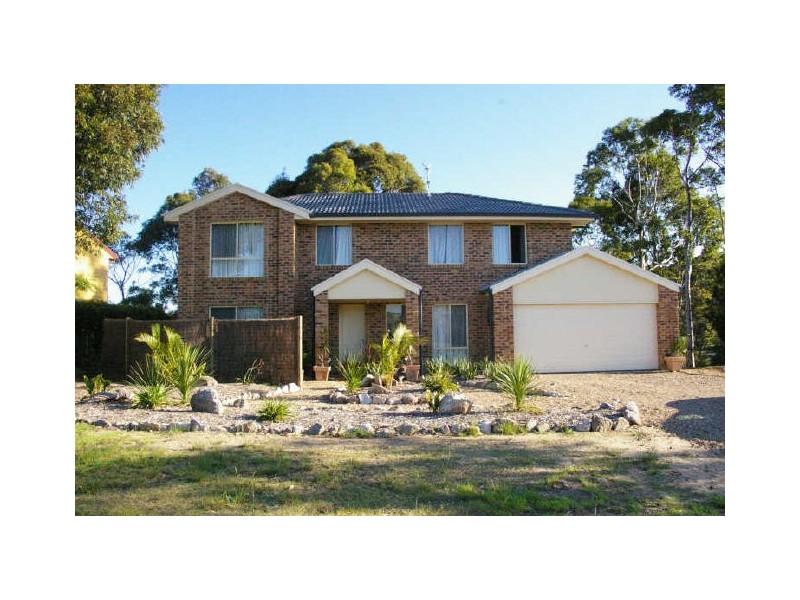 23 Dell Parade, Moruya Heads NSW 2537
