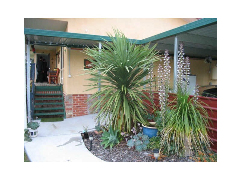 6 Fitzroy Street, Moruya NSW 2537