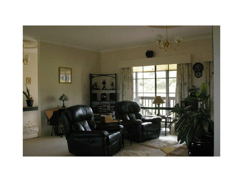 98 Mountain View Road, Moruya NSW 2537