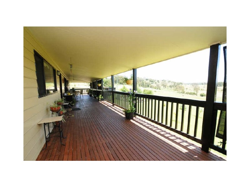 98 Mountain View Road, Moruya NSW 2537