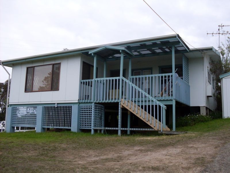 13 Millers Crescent, Moruya Heads NSW 2537